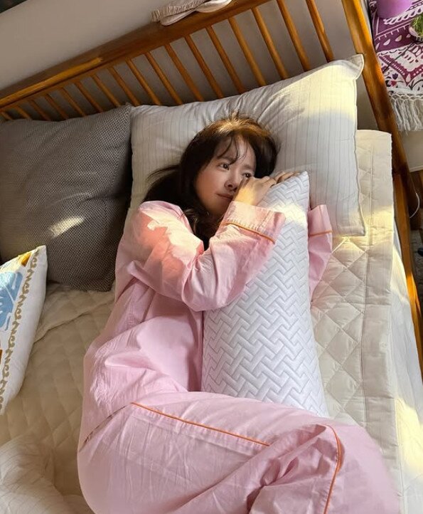 본문 이미지 - 사진=한지민 인스타그램 갈무리