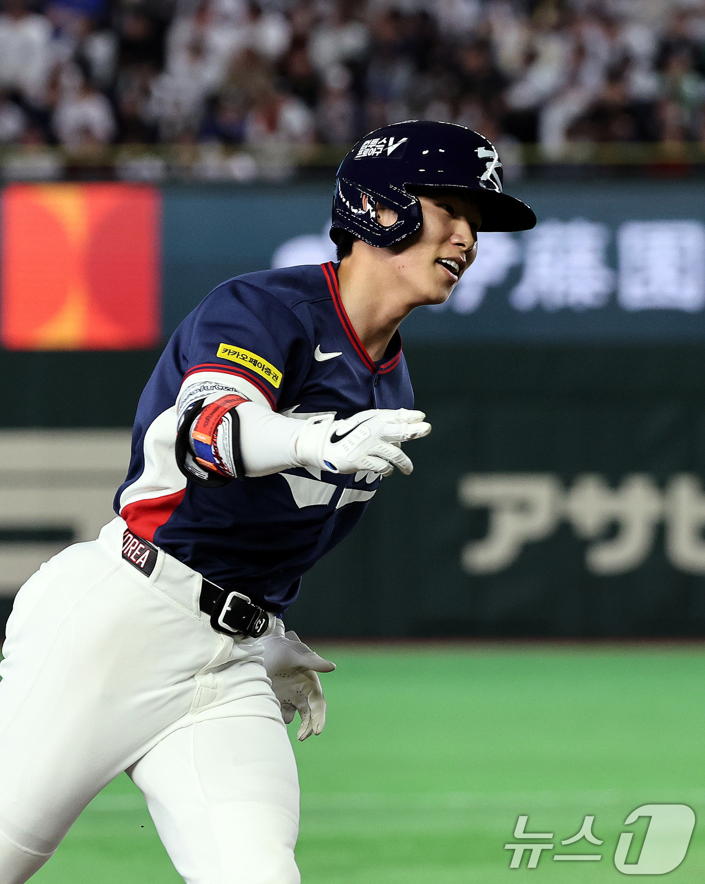 (도쿄=뉴스1) 구윤성 기자 = 7일 오후 일본 도쿄돔에서 열린 2026 월드베이스볼클래식 C조 조별리그 대한민국과 일본의 경기. 대한민국 김혜성이 4회초 1사 1루 상황에서 동점 …