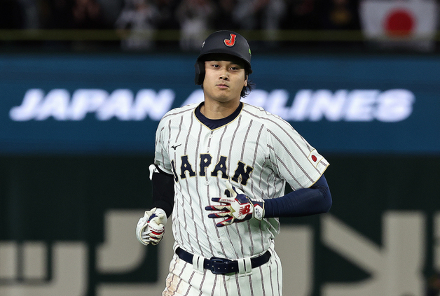 이란 전쟁 속 WBC 관람한 日각료들…관방 "위기관리 문제 없다"