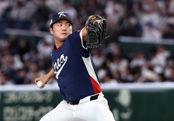 역투하는 고우석