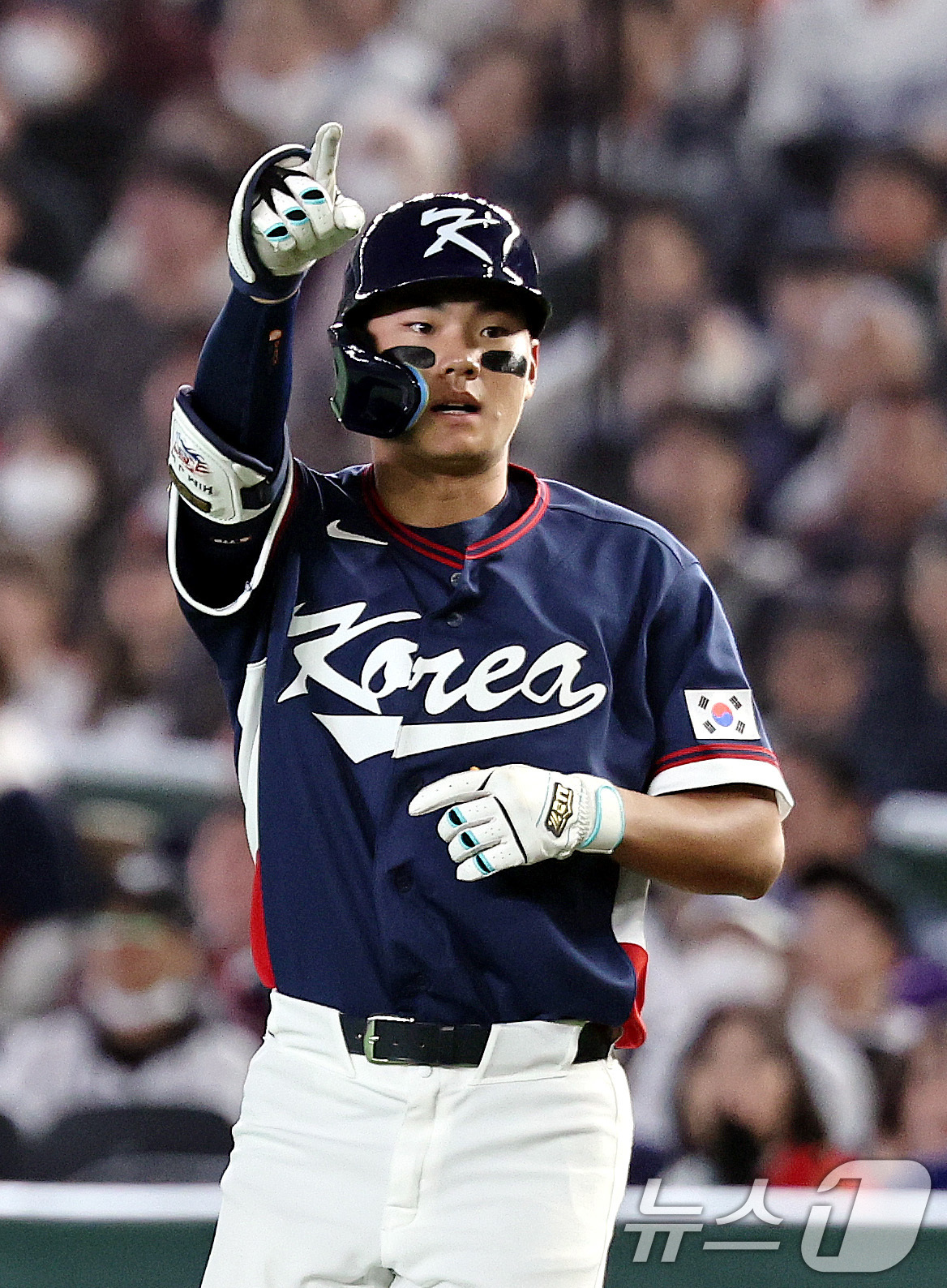 (도쿄=뉴스1) 구윤성 기자 = 7일 오후 일본 도쿄돔에서 열린 2026 월드베이스볼클래식 C조 조별리그 대한민국과 일본의 경기. 대한민국 김주원이 8회말 2사 1,2루상황때 1타 …