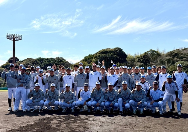 프로야구 두산, 스프링캠프 마무리…MVP 양재훈·강승호