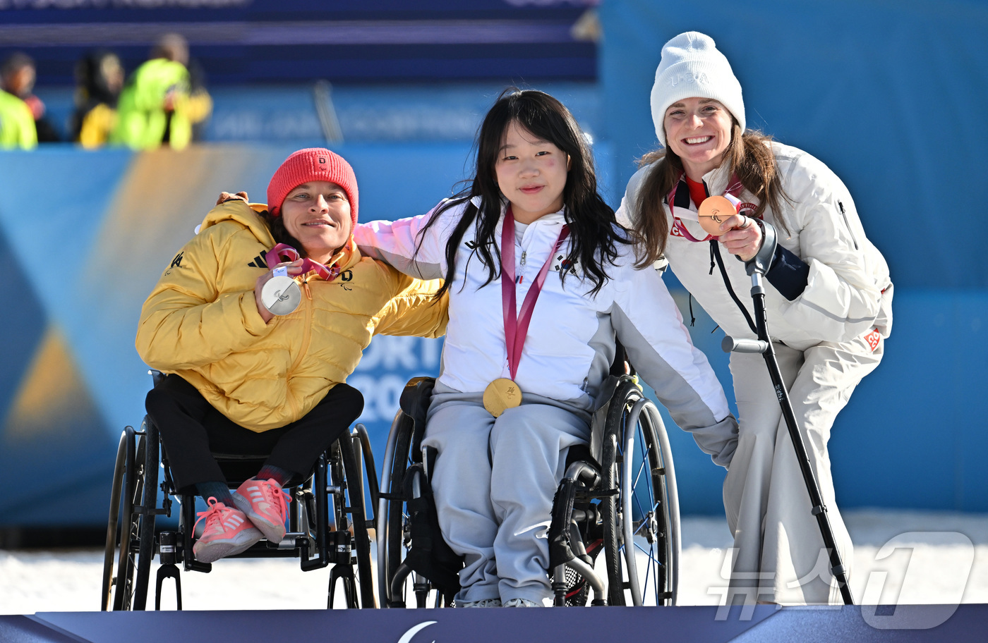 (테세로=뉴스1) 사진공동취재단 = 바이애슬론 김윤지가 8일(현지시간) 이탈리아 테세로 크로스컨트리 스키 스타디움에서 열린 2026 밀라노 코르티나 동계패럴림픽 바이애슬론 12.5 …