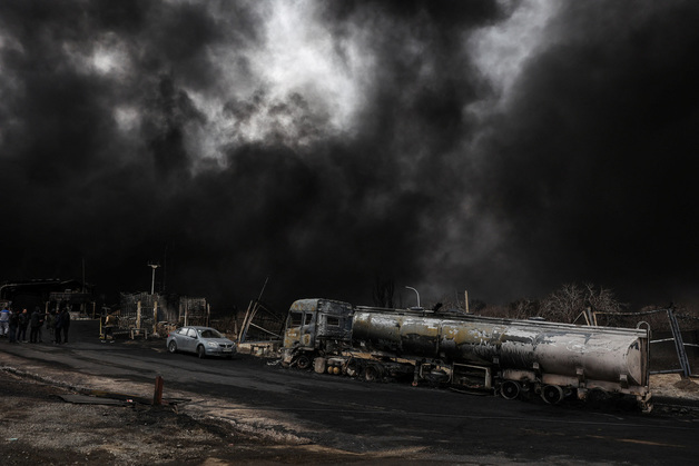 [포토] 공습 당한 이란 샤흐란 연료 저장시설