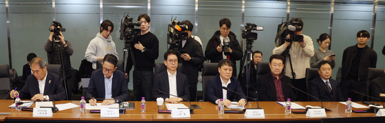 중동상황대응본부 회의에 자리한 정유업계·유관기관