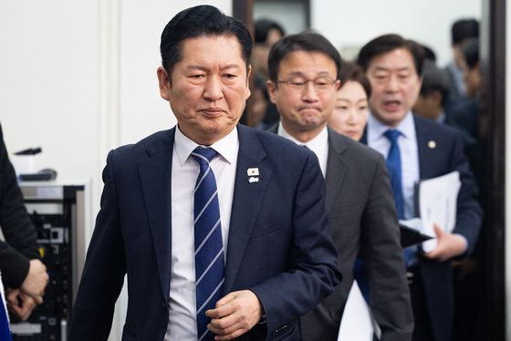 李우려에도 與강경파 檢개혁 반발 계속…정부·당지도부는 진화(종합)