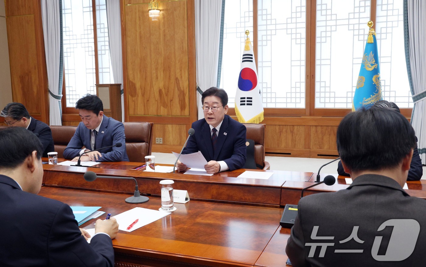 (서울=뉴스1) 이재명 기자 = 이재명 대통령이 9일 청와대에서 열린 중동상황 관련 비상경제점검회의에서 발언하고 있다. (청와대통신사진기자단) 2026.3.9/뉴스1