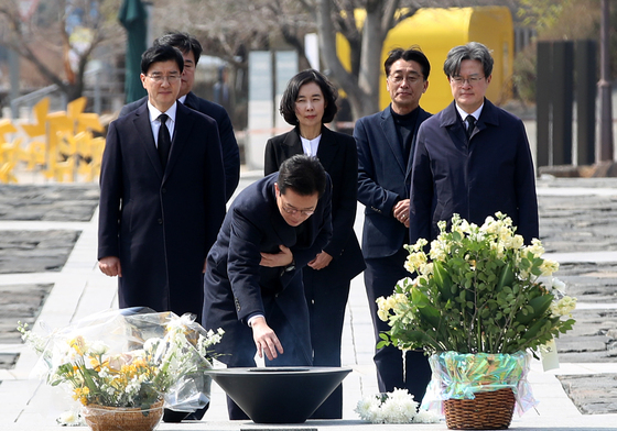 분향하는 정원오 예비후보