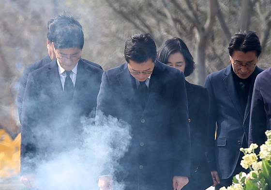 정원오 예비후보, 노무현 전 대통령 묘역 참배