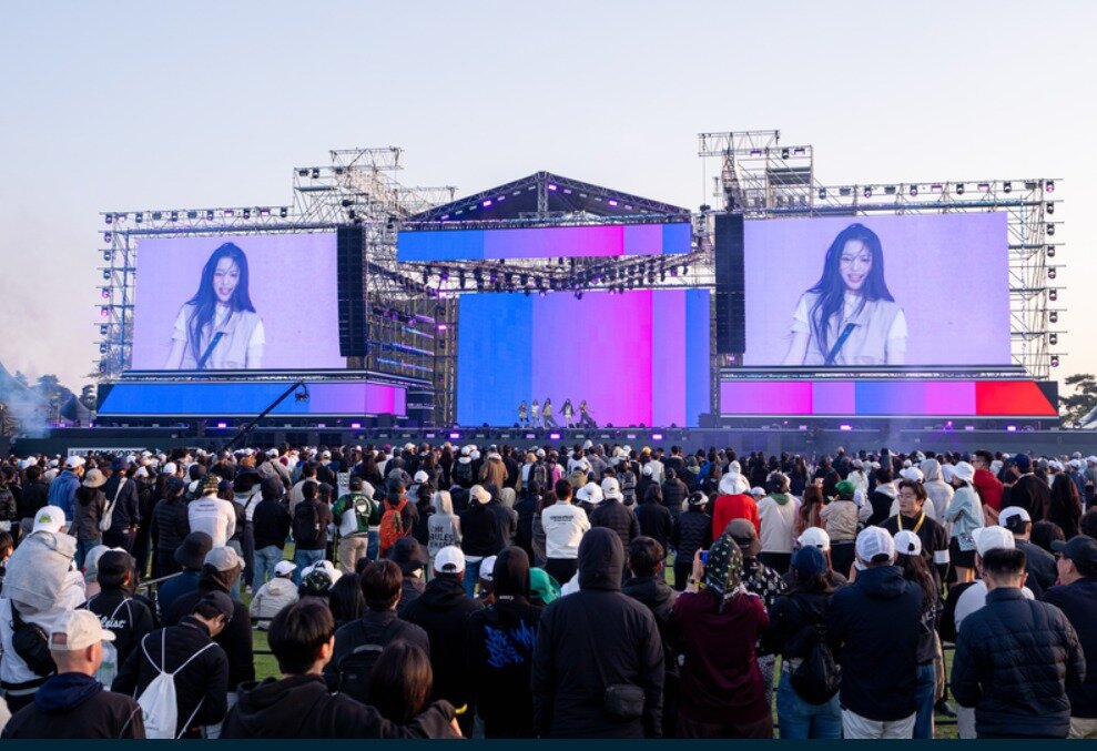 본문 이미지 - 지난해 LIV 골프 코리아에서 선보였던 K팝 공연. (LIV 골프 제공)