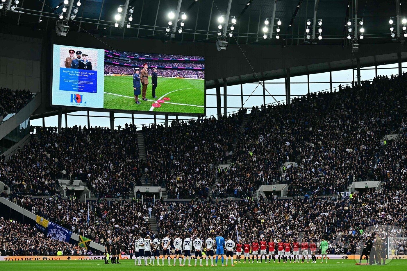본문 이미지 - 토트넘 홋스퍼 스타디움을 꽉 채운 관중 ⓒ AFP=뉴스1