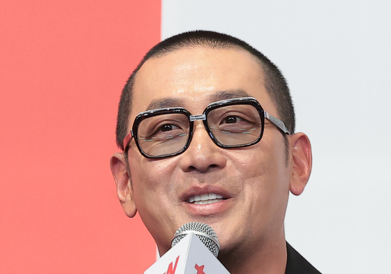 최정원 질문에 답하는 하정우