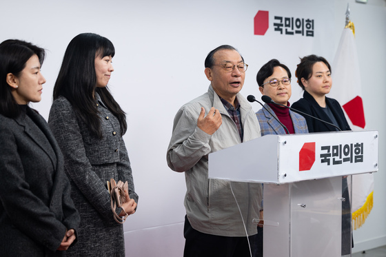 기자간담회 연 이정현 국민의힘 공관위원장