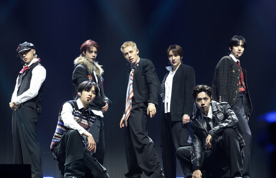 누에라 '팝 잇 라이크'