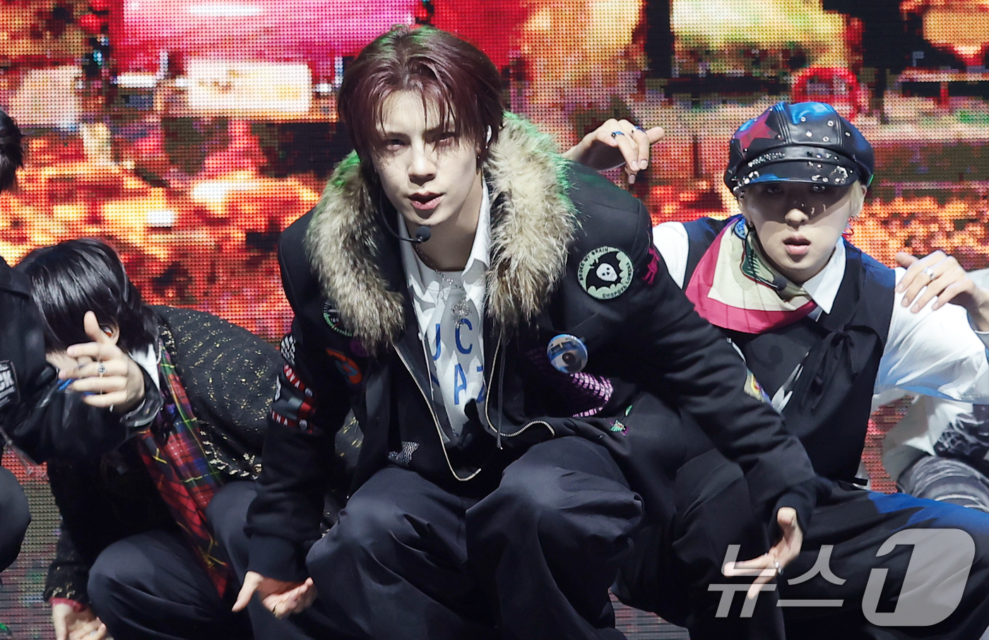 (서울=뉴스1) 권현진 기자 = 그룹 누에라(NouerA) 판이 9일 서울 광진구 예스24라이브홀에서 가진 세 번째 미니 앨범  'POP IT LIKE(팝 잇 라이크)‘ 발매 쇼케 …