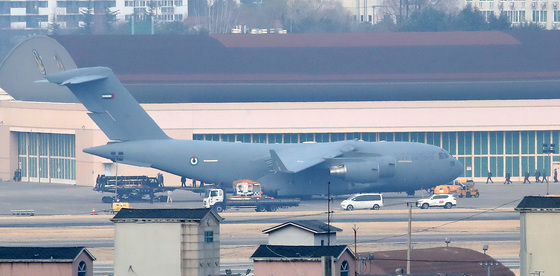 [단독]대구공항서 UAE 전략수송기 출발…군수물자 수송 가능성