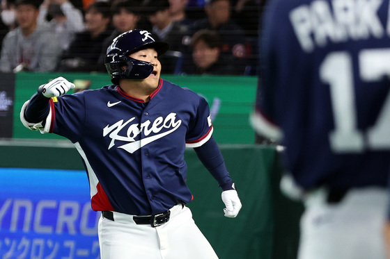 문보경, 선제 투런포