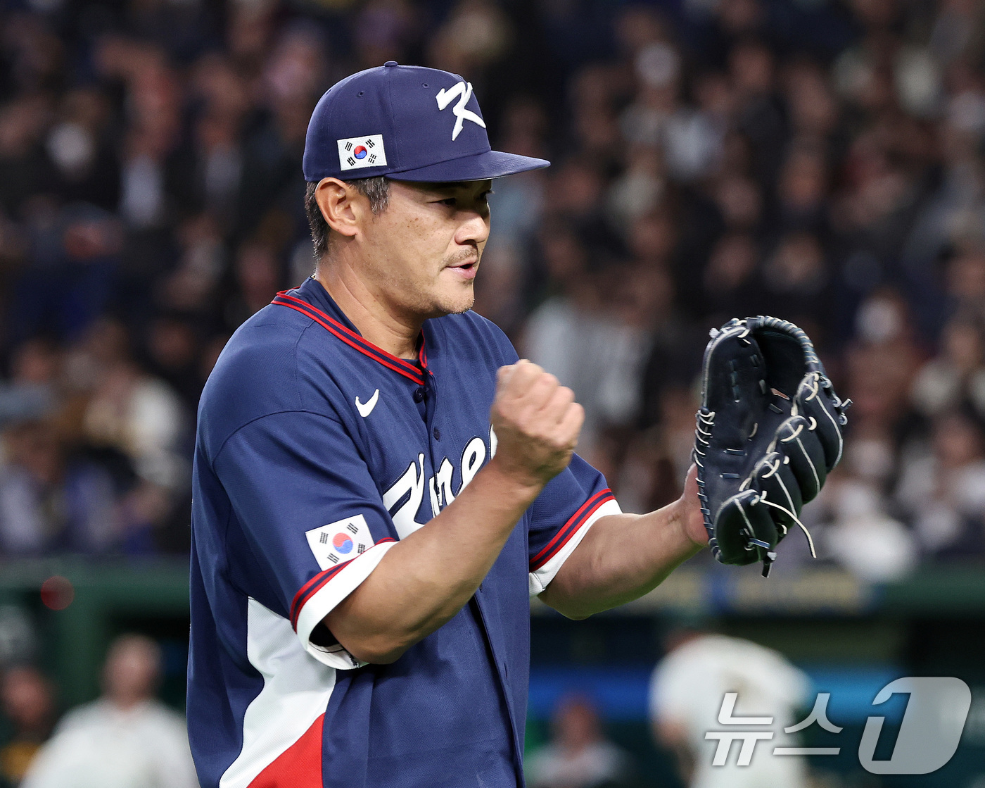 (도쿄=뉴스1) 구윤성 기자 = 9일 일본 도쿄돔에서 열린 2026 월드베이스볼클래식 조별리그 C조 대한민국과 호주의 경기. 대한민국 투수 노경은이 2회 이닝을 무실점으로 마친 뒤 …