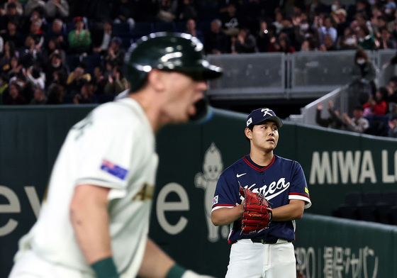 아쉬워하는 소형준