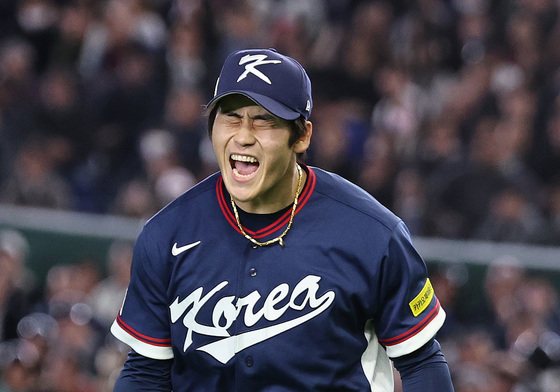 6회 막아낸 박영현의 포효