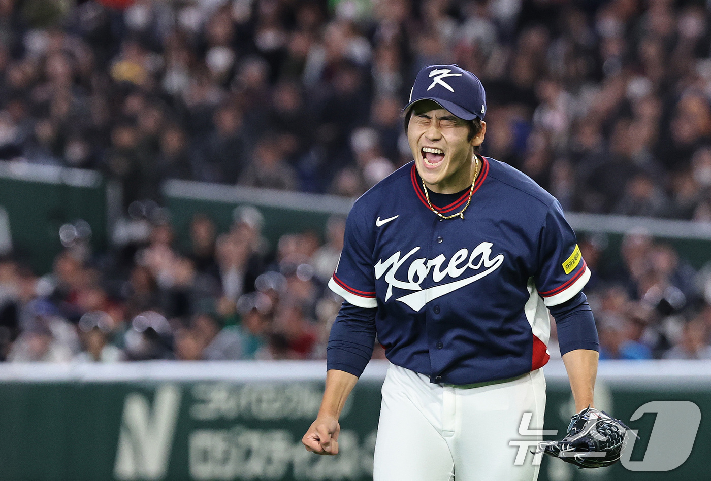 (도쿄=뉴스1) 구윤성 기자 = 9일 일본 도쿄돔에서 열린 2026 월드베이스볼클래식 조별리그 C조 대한민국과 호주의 경기. 대한민국 박영현이 호주의 6회말 공격을 더블플레이로 막 …