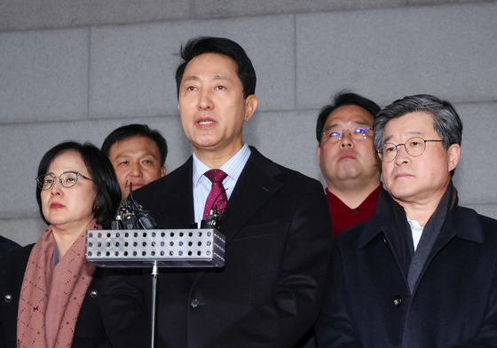 국힘 결의문에 대한 입장 발표하는 오세훈