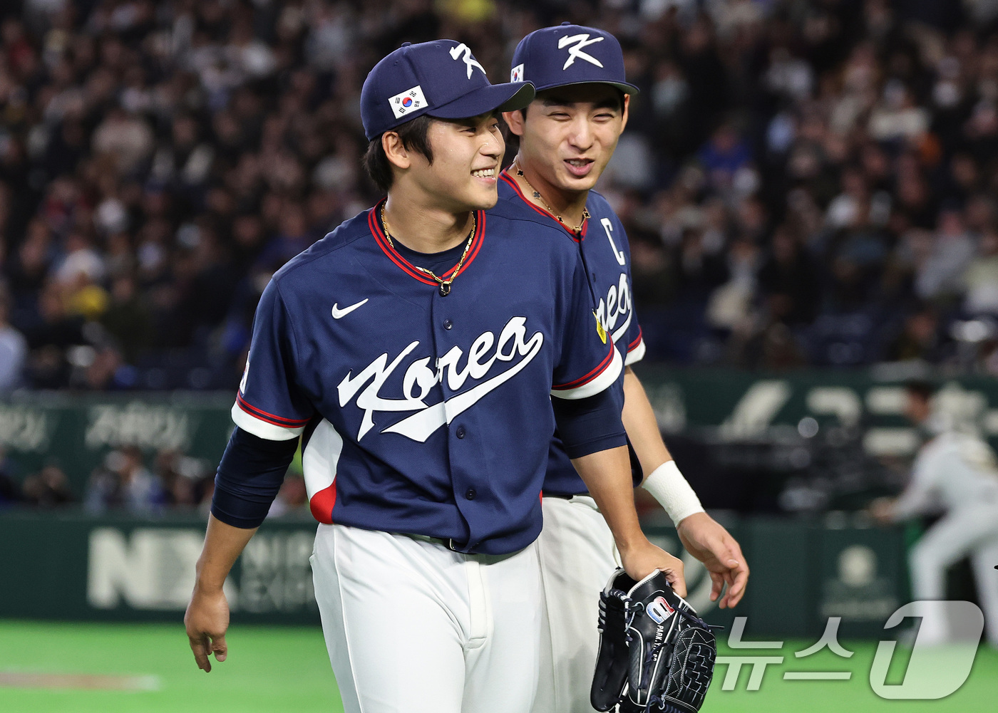 (도쿄=뉴스1) 구윤성 기자 = 9일 일본 도쿄돔에서 열린 2026 월드베이스볼클래식 조별리그 C조 대한민국과 호주의 경기. 대한민국 박영현이 호주의 6회말 공격을 더블플레이로 막 …