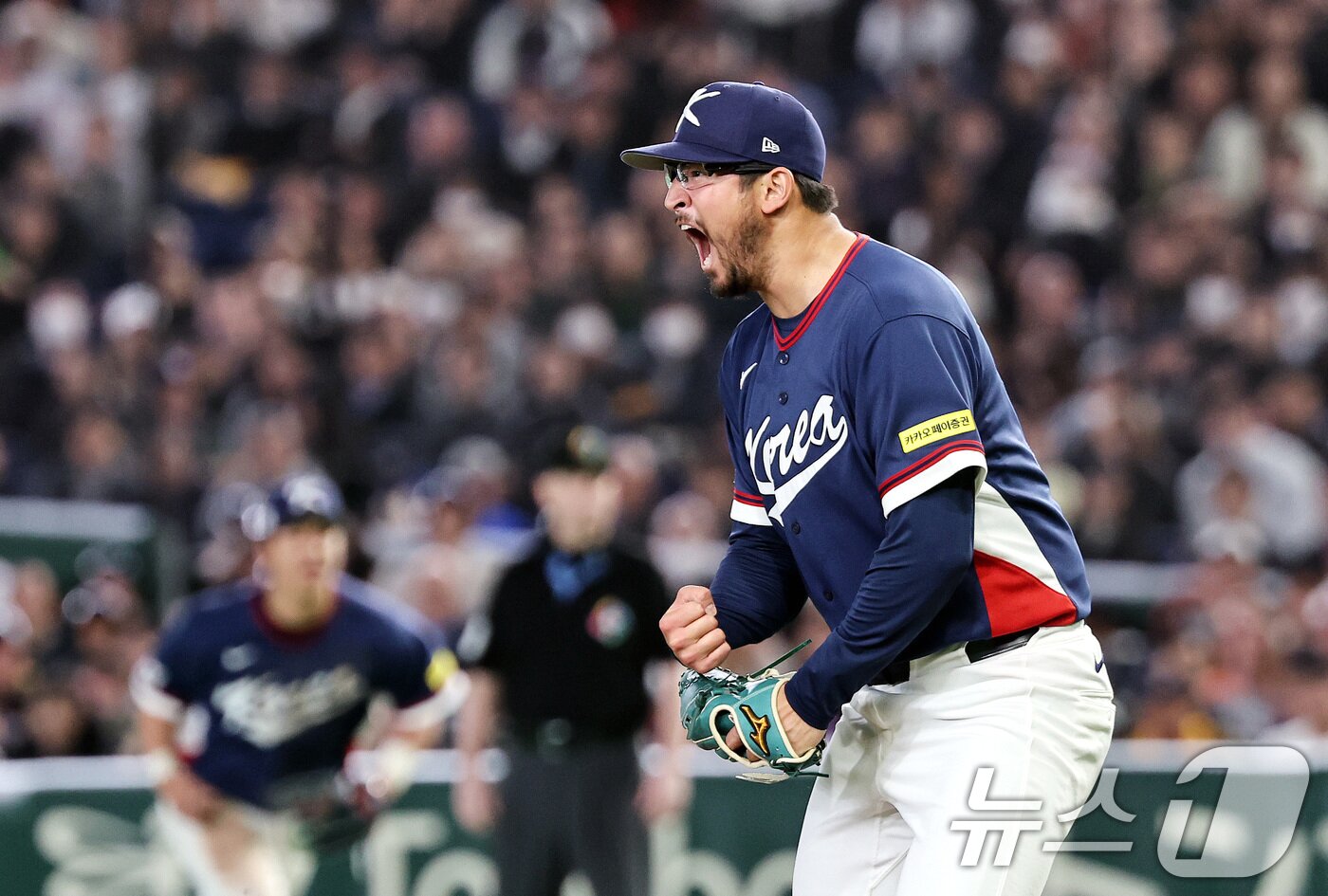 본문 이미지 - 9일 일본 도쿄돔에서 열린 2026 월드베이스볼클래식 조별리그 C조 대한민국과 호주의 경기. 대한민국 데인 더닝이 7회말을 무실점으로 마무리하며 포효하고 있다. 2026.3.9 ⓒ 뉴스1 구윤성 기자