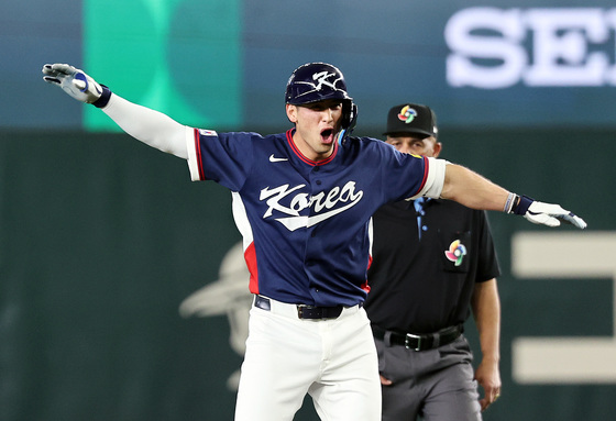 셰이 위트컴, 깨어난 방망이