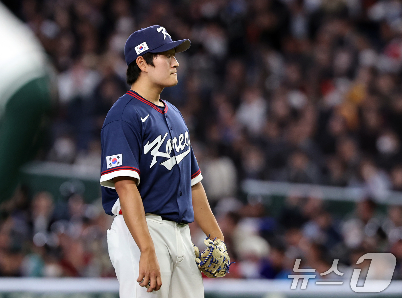 (도쿄=뉴스1) 구윤성 기자 = 9일 일본 도쿄돔에서 열린 2026 월드베이스볼클래식 조별리그 C조 대한민국과 호주의 경기, 대한민국 김택연이 호주의 8회말 1사 2루 트래비스 바 …