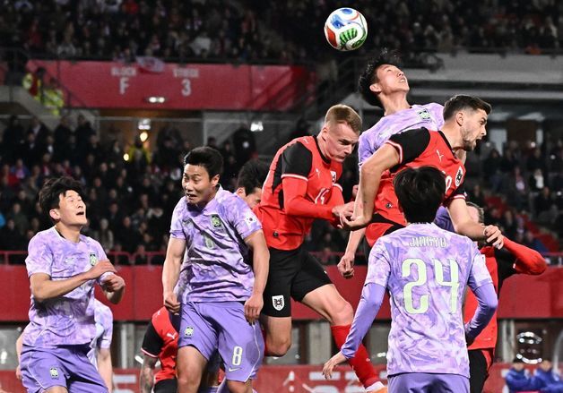 전방 압박 앞세운 홍명보호, 오스트리아와 전반전 0-0으로 마무리