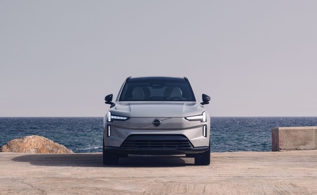 볼보자동차, 전기 SUV 'EX90' 국내 공식 출시⋯1억620만원부터