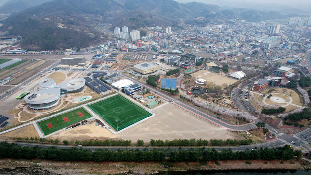 의령군, 시니어 친화형 체육센터 조성…건강한 노후 지원