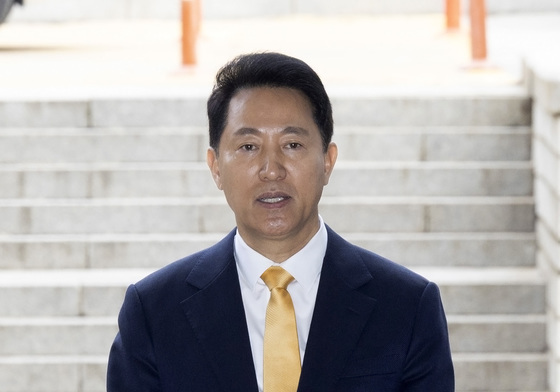 공판 출석하며 입장 밝히는 오세훈 시장