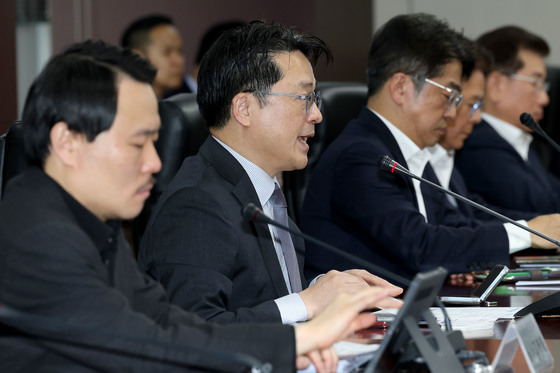 문신학 차관, 석유화학 업계 수급 안정 및 공급망 점검회의 발언