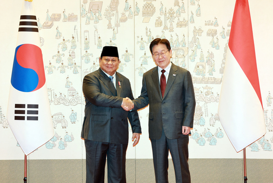 이재명 대통령, 프라보워 수비안토 인도네시아 대통령과 기념촬영