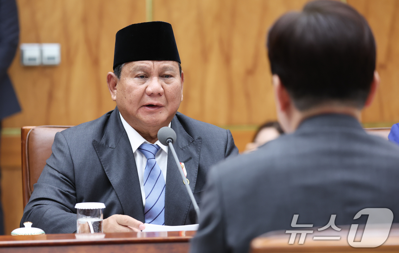 (서울=뉴스1) 이재명 기자 = 프라보워 수비안토 인도네시아 대통령이 1일 청와대에서 열린 이재명 대통령과 한·인니 확대 정상회담에서 발언하고 있다. 2026.4.1/뉴스1