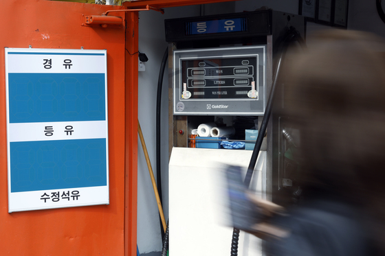 공장 멈추고, 주문 끊기고…인건비 미지급까지 '악화일로'