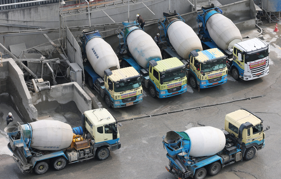 나프타 쇼크에 건설현장 비상