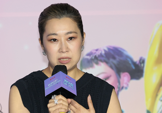 인사말 하는 매기 강 감독