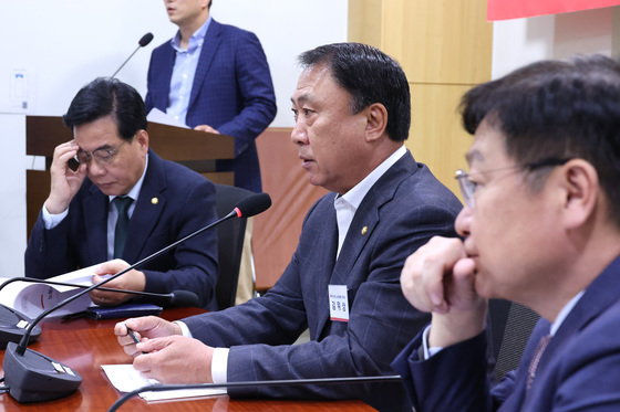 김위상 "용산 미군기지 인근 지하수서 벤젠 기준치 335배 검출"