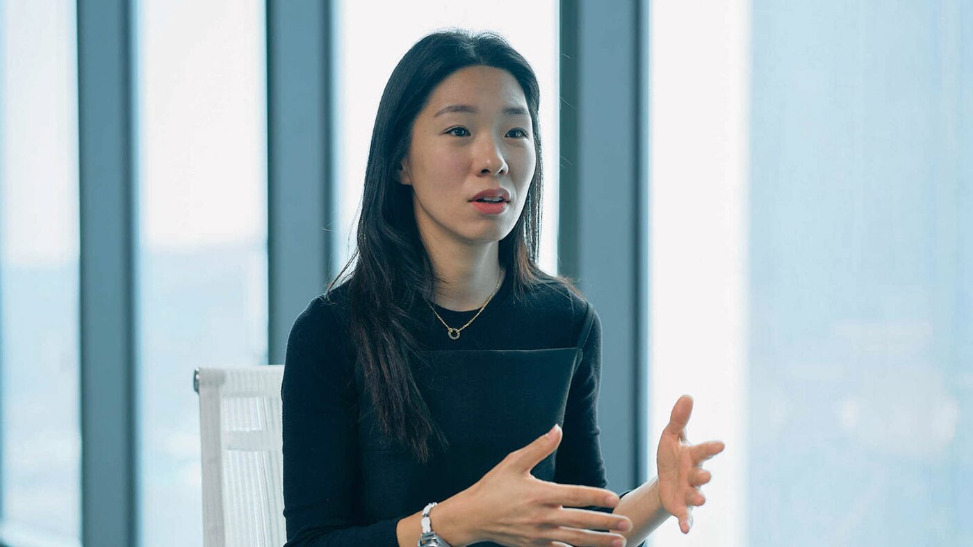 본문 이미지 - WMEC 수상 소감과 앞으로의 포부를 이야기하고 있는 윤리실천팀 이혜미 TL(SK하이닉스제공)