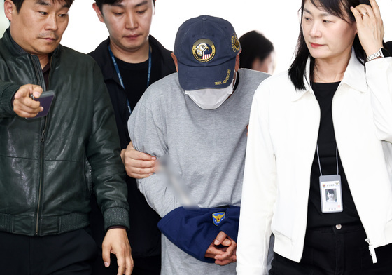 '전처 살해 후 시신 유기' 시도 60대 구속심사