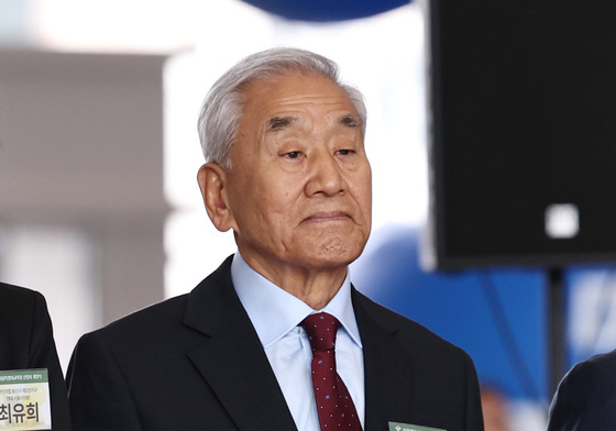 서울교육청 개청식 참석한 이재오 민주화운동기념사업회 관장