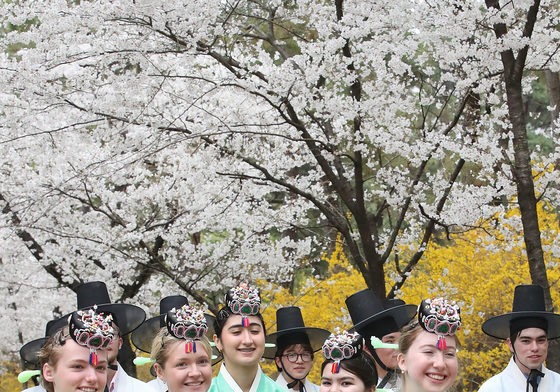 미국 고교생들의 한국 나들이