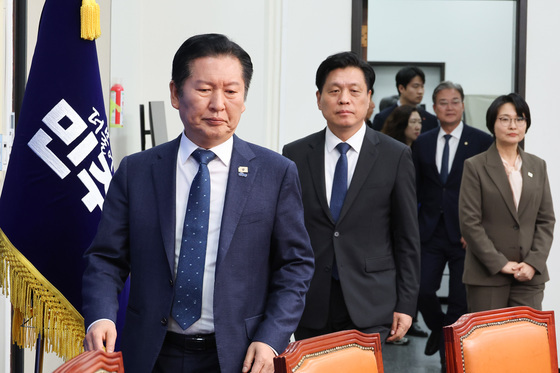 환영식 참석하는 정청래