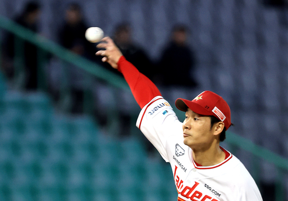 삼진 잡아내는 타케다