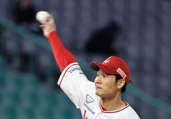 역투 펼치는 타게다