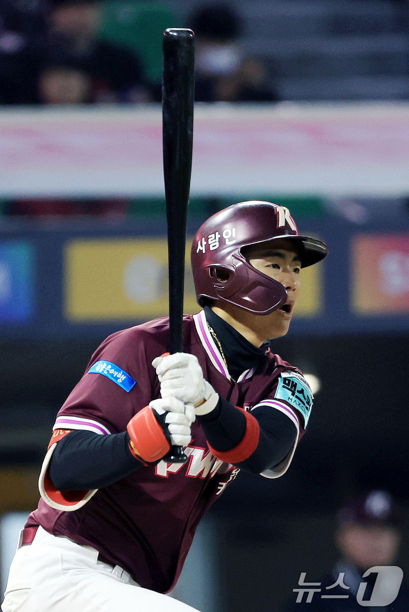 (인천=뉴스1) 이호윤 기자 = 1일 인천 미추홀구 문학야구장에서 열린 '2026 신한 SOL KBO리그' 키움 히어로즈와 SSG 랜더스의 경기, 키움 히어로즈 어준서가 4회초 1 …