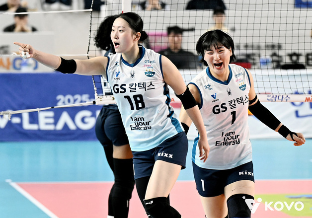 '백업에서 핵심으로' 권민지·임동혁…미소 짓는 GS·대한항공